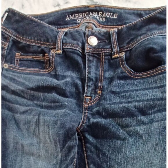 American Eagle Jeans Kick Boot Women Size 4 Short Retro Preppy Y2K Whiskering - Picture 7 of 10
